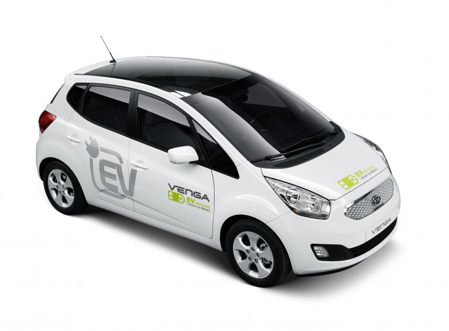  Kia Venga Plug-In Electric Concept 2010 года  (фото 8 из 12)